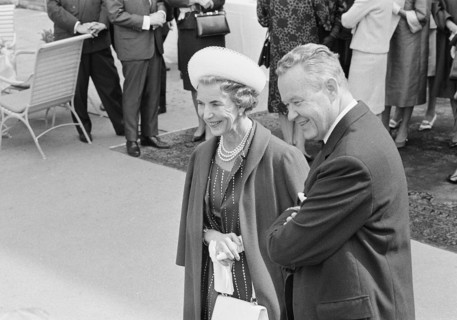 Queen Ingrid of Denmark and federal councillor Hans Schaffner, 1965.