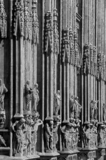 1975, Milan, Duomo, facade detail.