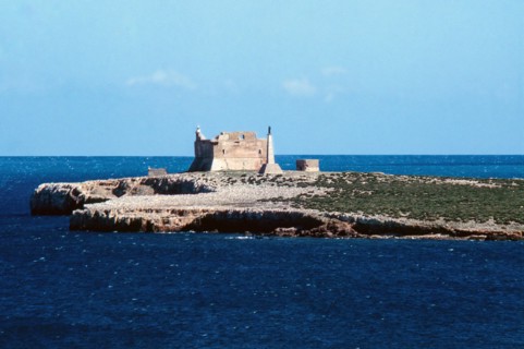 Nature, Italy, region of Sicilia 1975 Isola di Capo Passero (Capo Passero Island).