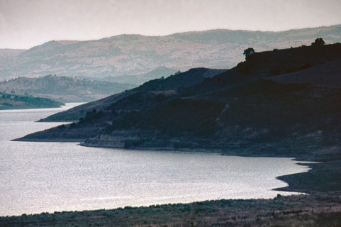 Nature, Italy, region of Puglia 1975 Lago di Occhito (Occhito lake).