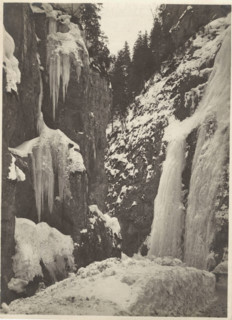 Frost on rocks