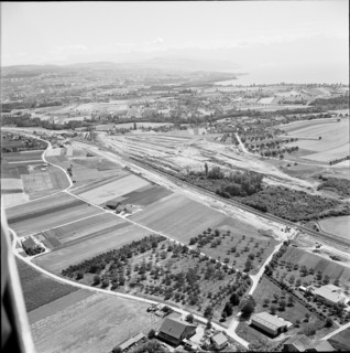 Lonay: Lonay - Denges goods station under construction, aerial photograph 1963.