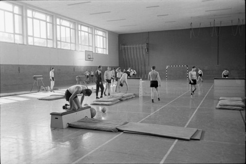 Gymnasium, barracks Thoune 1966.
