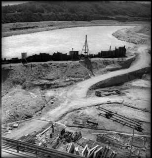Building site of Verbois power station 1942.