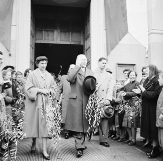 Konrad Adenauer, Palm Sunday.