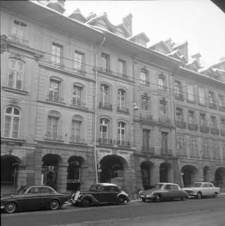 Kramgasse 49, place of residence of A. Einstein, Berne 1964.