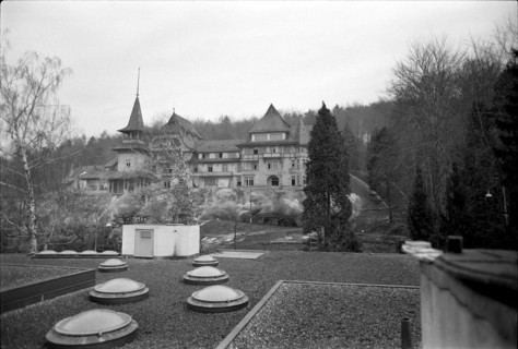 Demolition of the Dolder Waldhaus Hotel in Zurich in 1972.