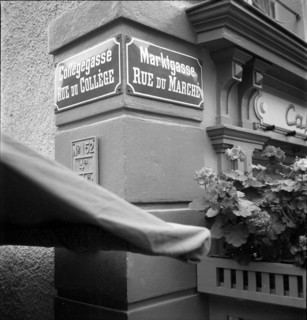 Road sign in Bienne; 1941.