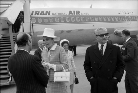 Farah Diba and Reza Palavi arriving in Zurich, 1970.