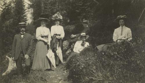 A stop during a hike in the woods near San Martino di Castrozza