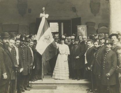 Inauguration of the Dante Alighieri Society flag in Milan
