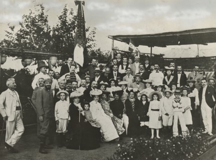 Touring Club members of the Italian community in Shanghai