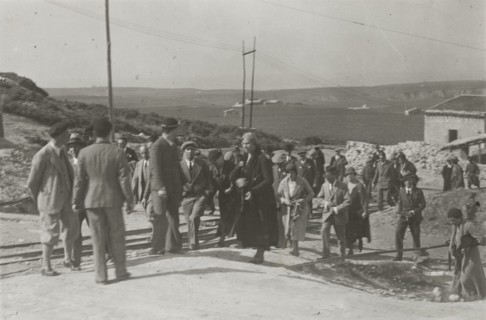 Touring Club Italiano Members during a visit.