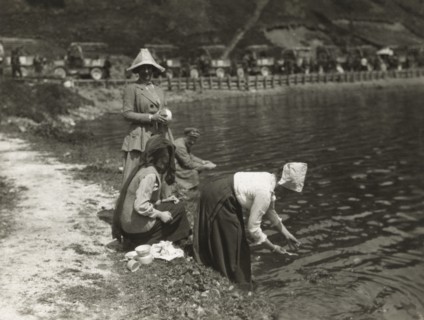 Lunch stop at Lake Prags. 1919