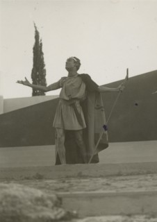Actor on stage at the Greek Theatre of Syracuse. 1924