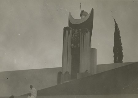 Antigone on stage at the Greek Theatre of Syracuse. 1924