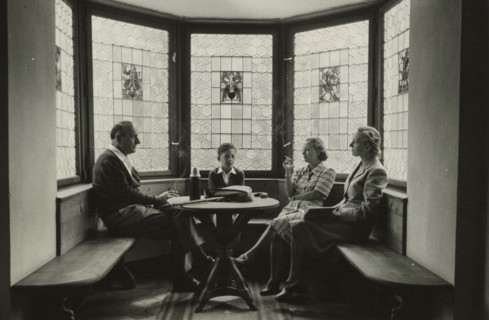 The lounge of the Post Hotel in Trafoi. 1947