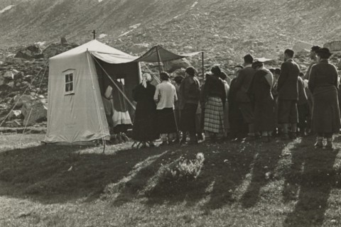 XV Touring Club Italiano Campsite at Adamello: the celebration of the mass. 1936