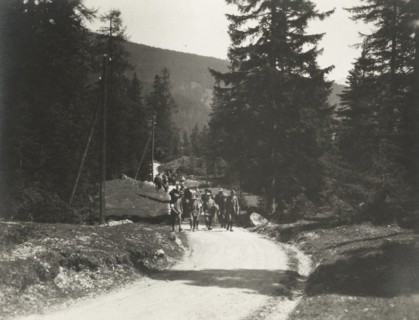 Walk near Lake Prags.
