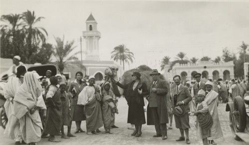 Hikers in Suk el-Giuma.