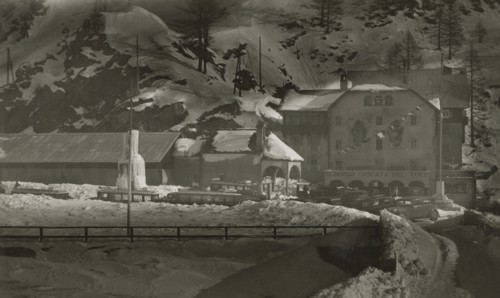 The Toce Waterfall Hotel in Formazza. 
	
		1931