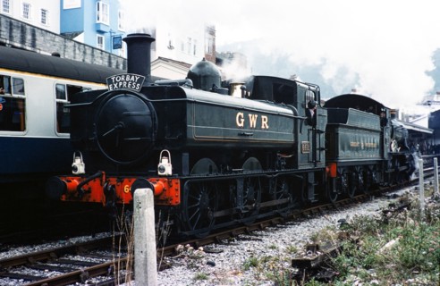 Locomotive Torbay Express 6411 steam engine train, Dart Vally Railway, Dartmouth Steam railway,