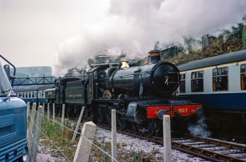 Locomotive 7827 Lydham Manor steam engine train, Dart Vally Railway, Dartmouth Steam railway, south