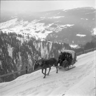 Post sleigh in the Grisons 1953