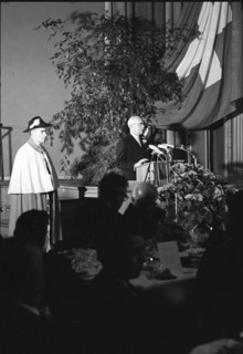 Reception for federal president Willy Spuhler in Zurich, 1967
