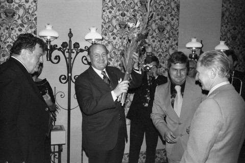 Wienerwald hotel manager Friedrich Jahn celebrating his naturalization with Franz Josef Strauss,