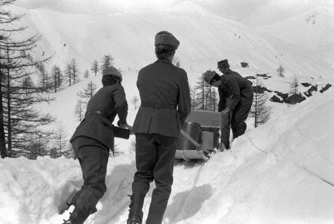 Artillary soldiers snowed in on the Simplon 1977