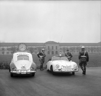 Cantonal police Zurich 1958 VW Kafer and Porsche