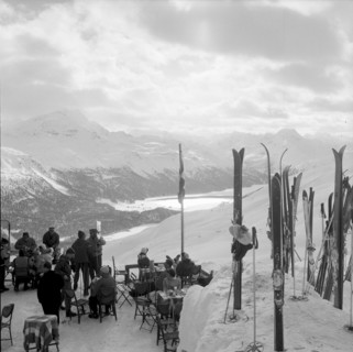 Tourists, Corviglia St. Moritz 1959