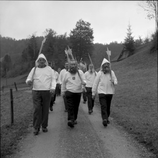 Men carrying halberds at the commemoration 643 years Battle of Morgarten, 1958