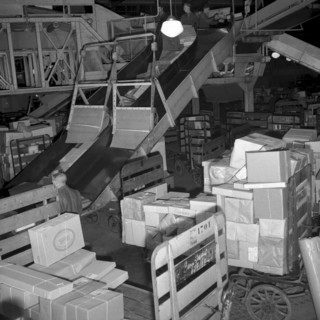 Advent 1953: postal worker, Sihlpost Zurich
