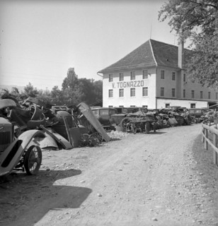 Car dump in Zurich Hongg 1940
