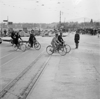 Traffic policeman Geneva 1946