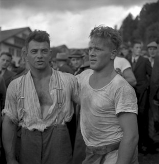 wrestling festival in Schwyz 1941: Marti, Angst