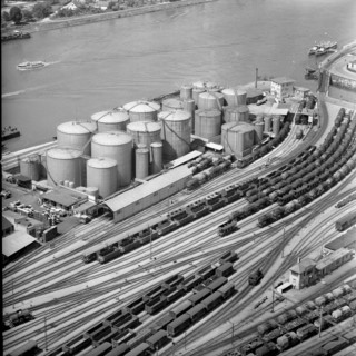 Geigy AG Basle 1965: Storage tanks