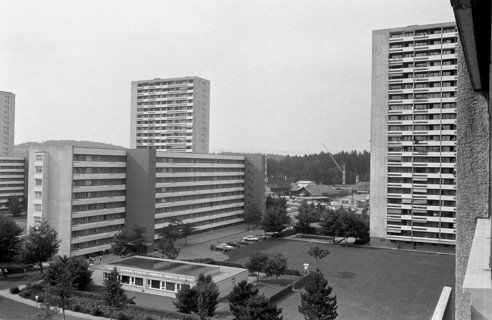 Tscharnergut buildings in Berne-Buempliz/Bethlehem, 1975