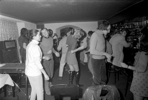 Young people dancing in a club in Rougemont 1971