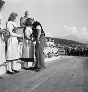 Swiss wrestling festival Lucerne 1948: champion Peter Vogt