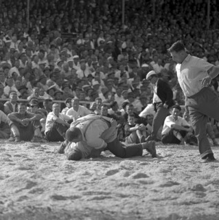 Swiss wrestling festival Zug 1961: Kurbel vs Muhlemann