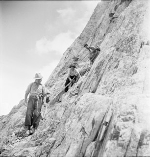 Mountaineering school Rosenlaui 1945: descent