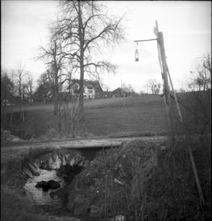 Angry citizen protests against missing street lighting, Villmergen 1948