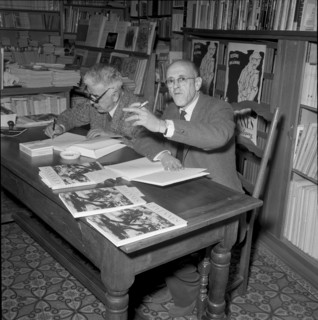 Andre Chamson (r) on the occasion of signing his books, Lausanne 1957
