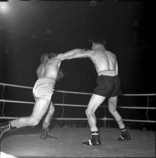 Boxing meeting at Hallenstadion Zurich 1951: Muller vs Gehring