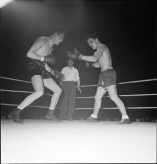 Boxing meeting at Hallenstadion, Zurich 1942
