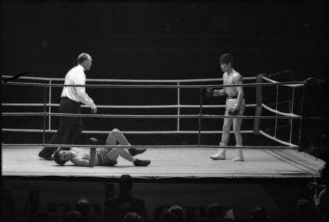 lyweight European Championship Berne 1967: titleholder Atzori (R) vs Chervet