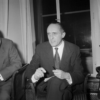 Rene Clair signing the german translation of his book, Zurich 1956